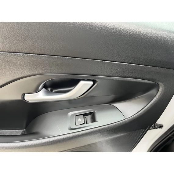 HYUNDAI I30 1.5 DPi Comfort