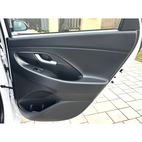 HYUNDAI I30 1.5 DPi Comfort