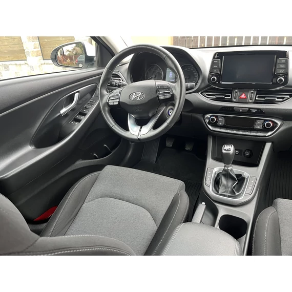 HYUNDAI I30 1.5 DPi Comfort