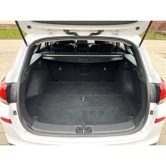 HYUNDAI I30 1.5 DPi Comfort