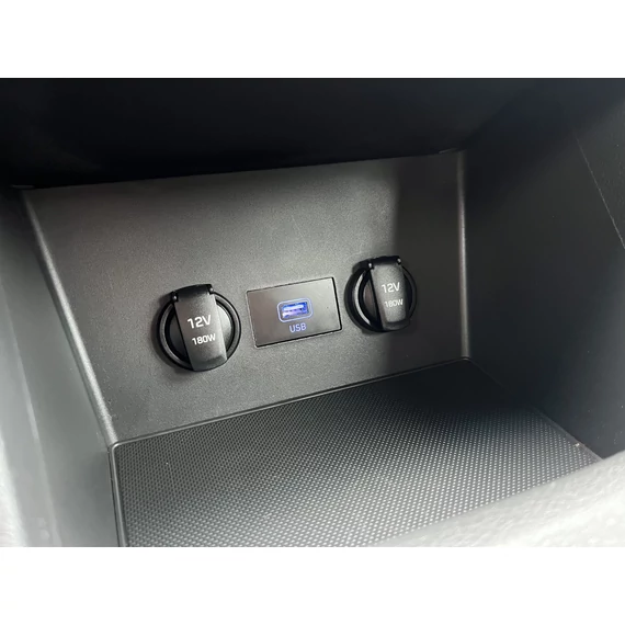HYUNDAI I30 1.5 DPi Comfort