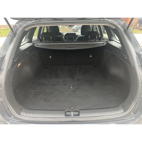 KIA CEE'D Ceed SW 1.6 CRDi HP Silver