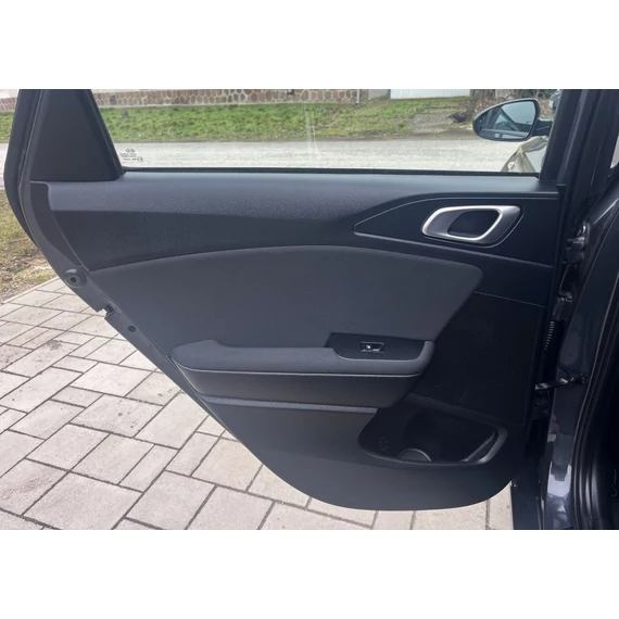 KIA CEE'D Ceed SW 1.6 CRDi HP Silver