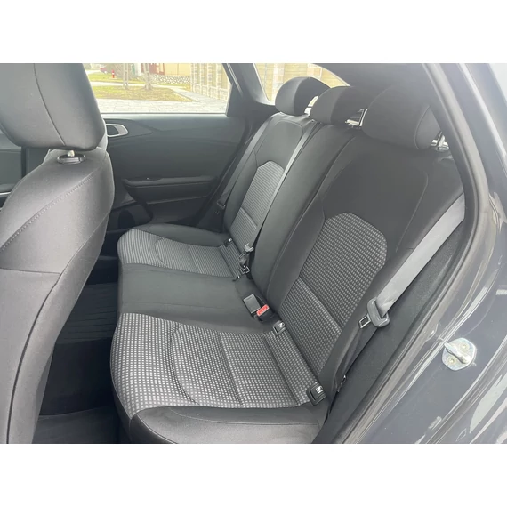 KIA CEE'D Ceed SW 1.6 CRDi HP Silver