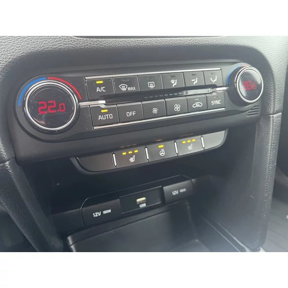KIA CEE'D Ceed SW 1.6 CRDi HP Silver